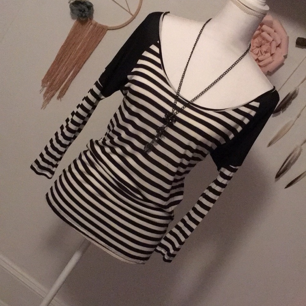 Black|White Stripped Blouse!